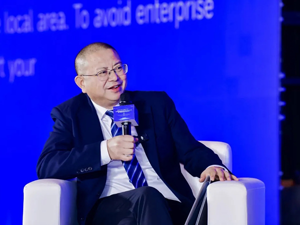 丁佰胜董事长主持高峰对话：聚焦存量时代，共话增长新路径